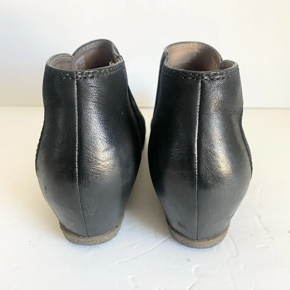 Dansko Leyla Black Women 38 US 7.5 8 Leather Ankle Boots Hidden Wedge Side Zip - Picture 5 of 11